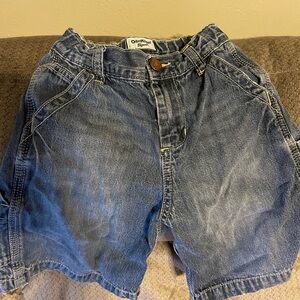 Size 5 regular boys jean shorts. Oshkosh Bgosh